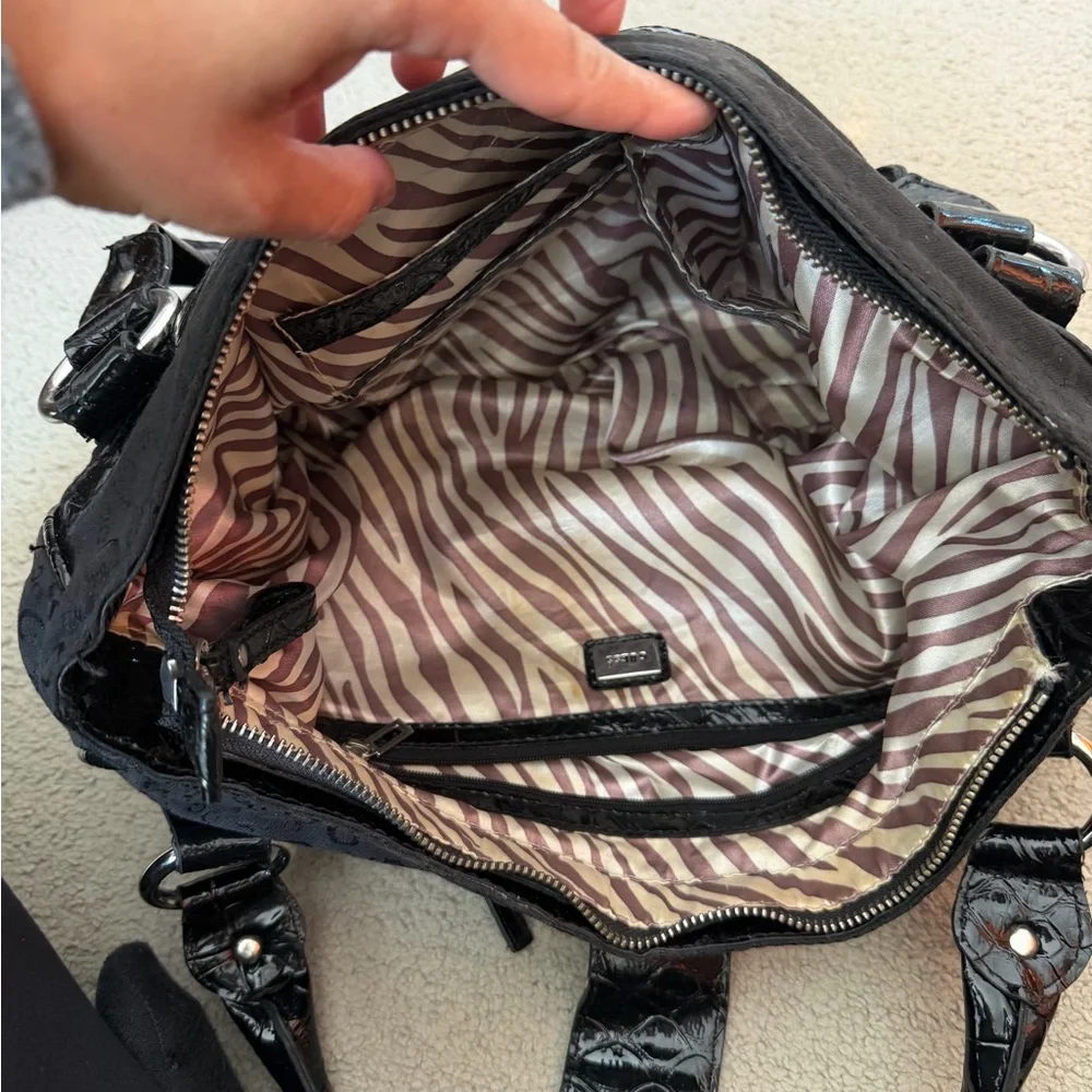 Guess Shoulder Bag